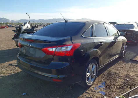 2014 Ford Focus Se из США, поврежденный, VIN 1FADP3F28EL453933